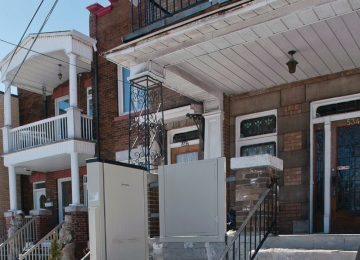 Multilift - Residential Wheelchair Lift with upper landing gate